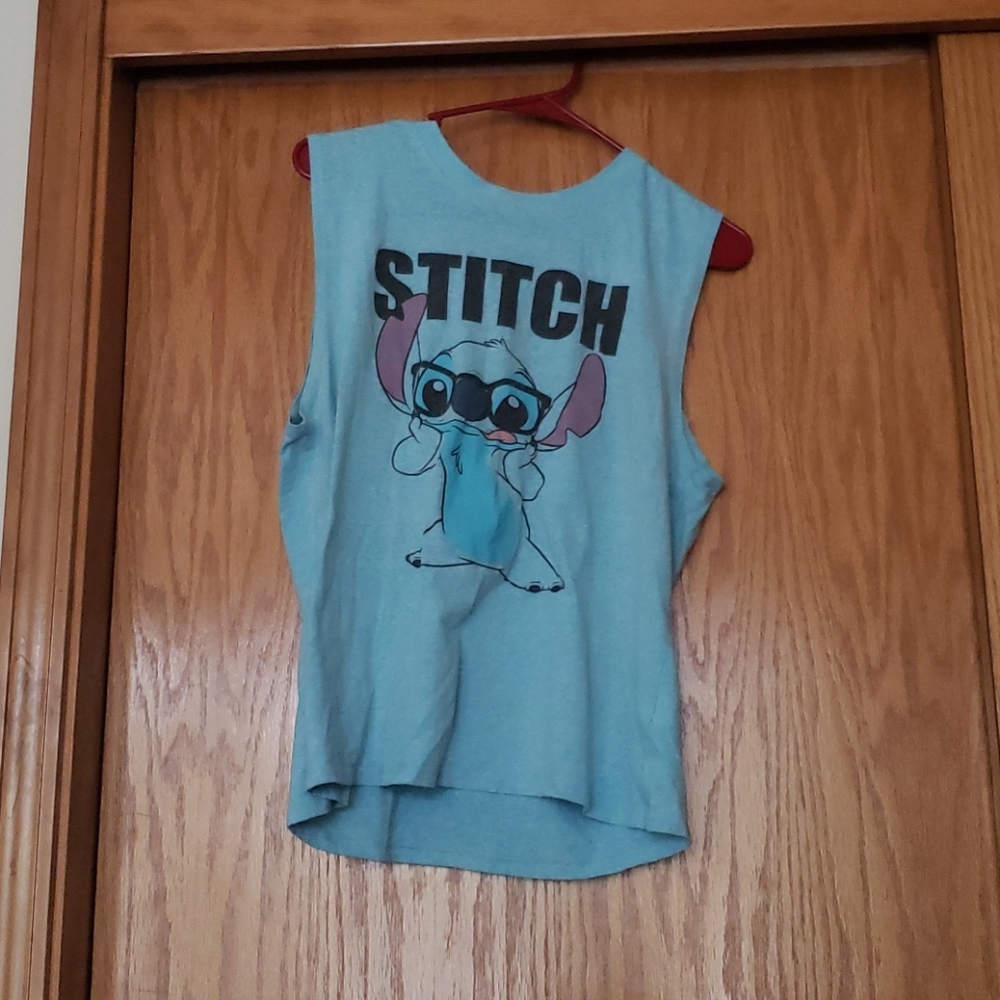 Sleevless T-Shirt
